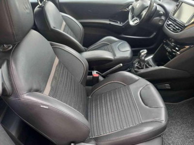 Peugeot 208 VTi 82 CV 3 porte Allure (15)