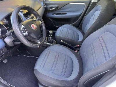 Fiat Punto Evo 1.4 5 porte Emotion Natural Power (12)
