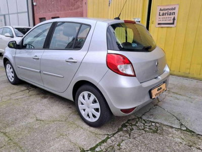 Renault Clio 1.2 16V 5 porte GPL Dynamique (2)