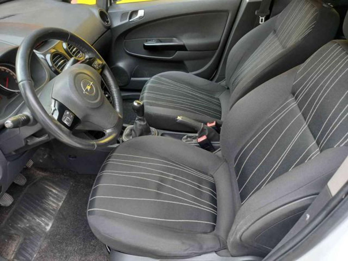 Opel Corsa 1.3 CDTI 75CV F.AP. 5 porte Edition (11)