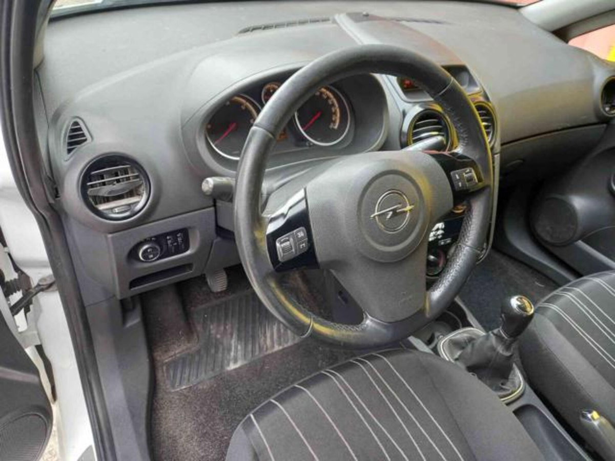 Opel Corsa 1.3 CDTI 75CV F.AP. 5 porte Edition (12)