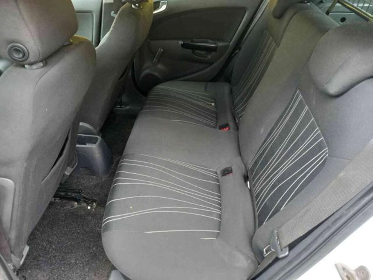 Opel Corsa 1.3 CDTI 75CV F.AP. 5 porte Edition (13)