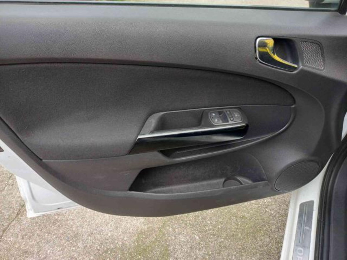 Opel Corsa 1.3 CDTI 75CV F.AP. 5 porte Edition (14)