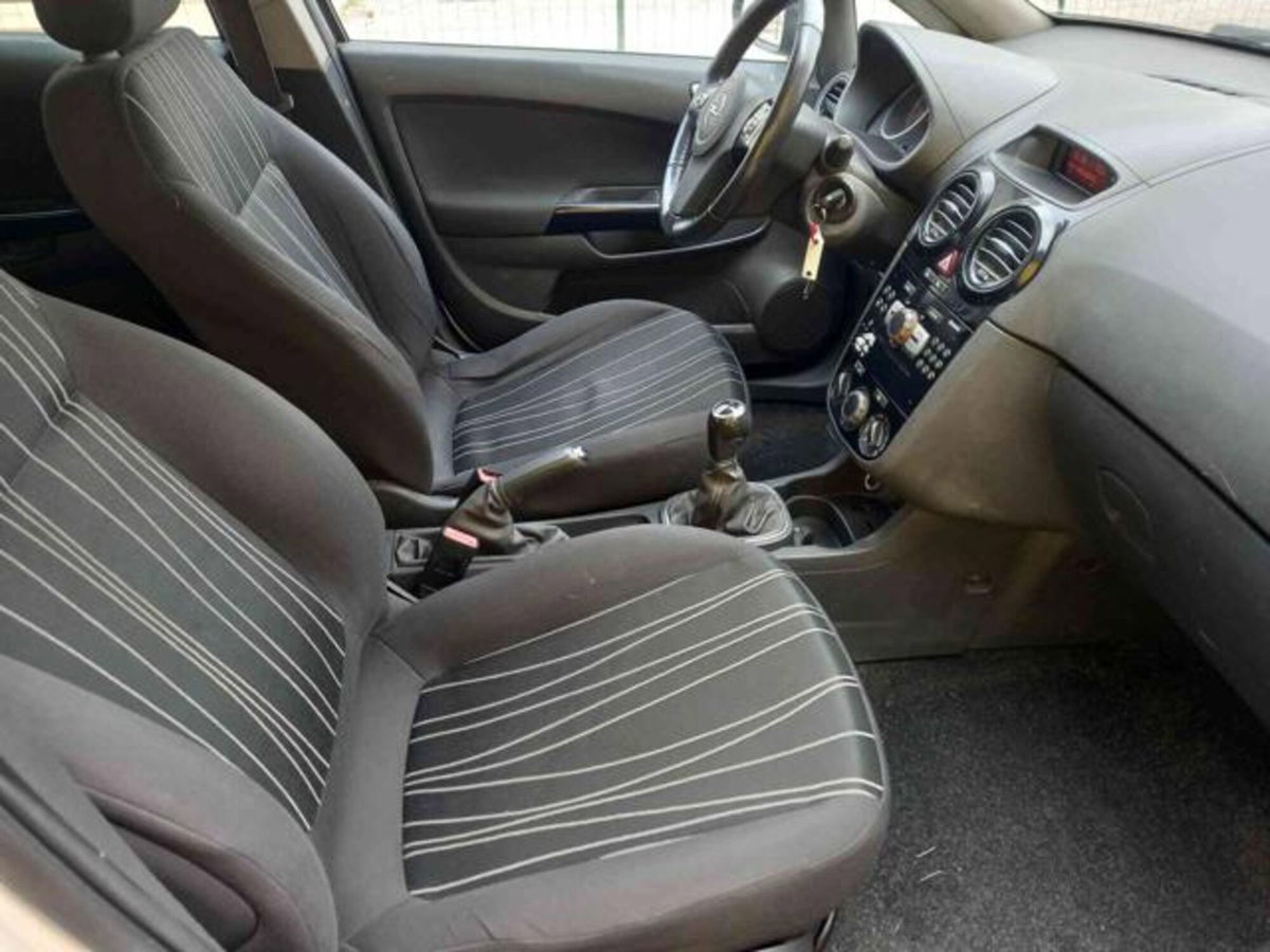 Opel Corsa 1.3 CDTI 75CV F.AP. 5 porte Edition (18)