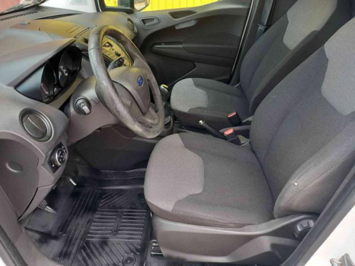 Ford Transit Courier 1.5 TDCi 75CV  Trend (17)