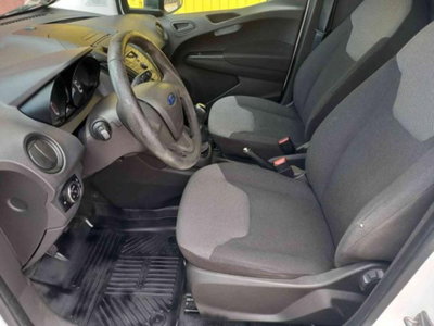 Ford Transit Courier 1.5 TDCi 75CV  Trend (17)