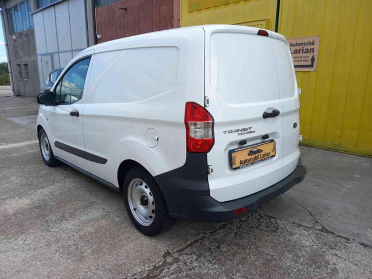 Ford Transit Courier 1.5 TDCi 75CV  Trend (6)