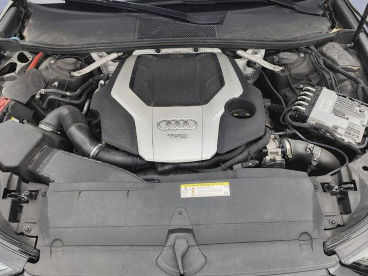 Audi A6 55 3.0 TFSI quattro ultra S tronic Business Design (18)