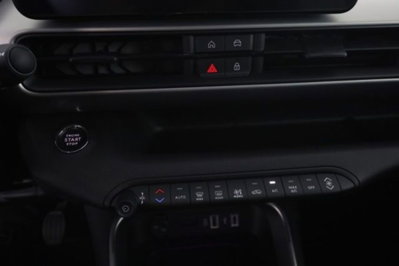 Jeep Avenger 1.2 turbo Summit fwd 100cv (13)