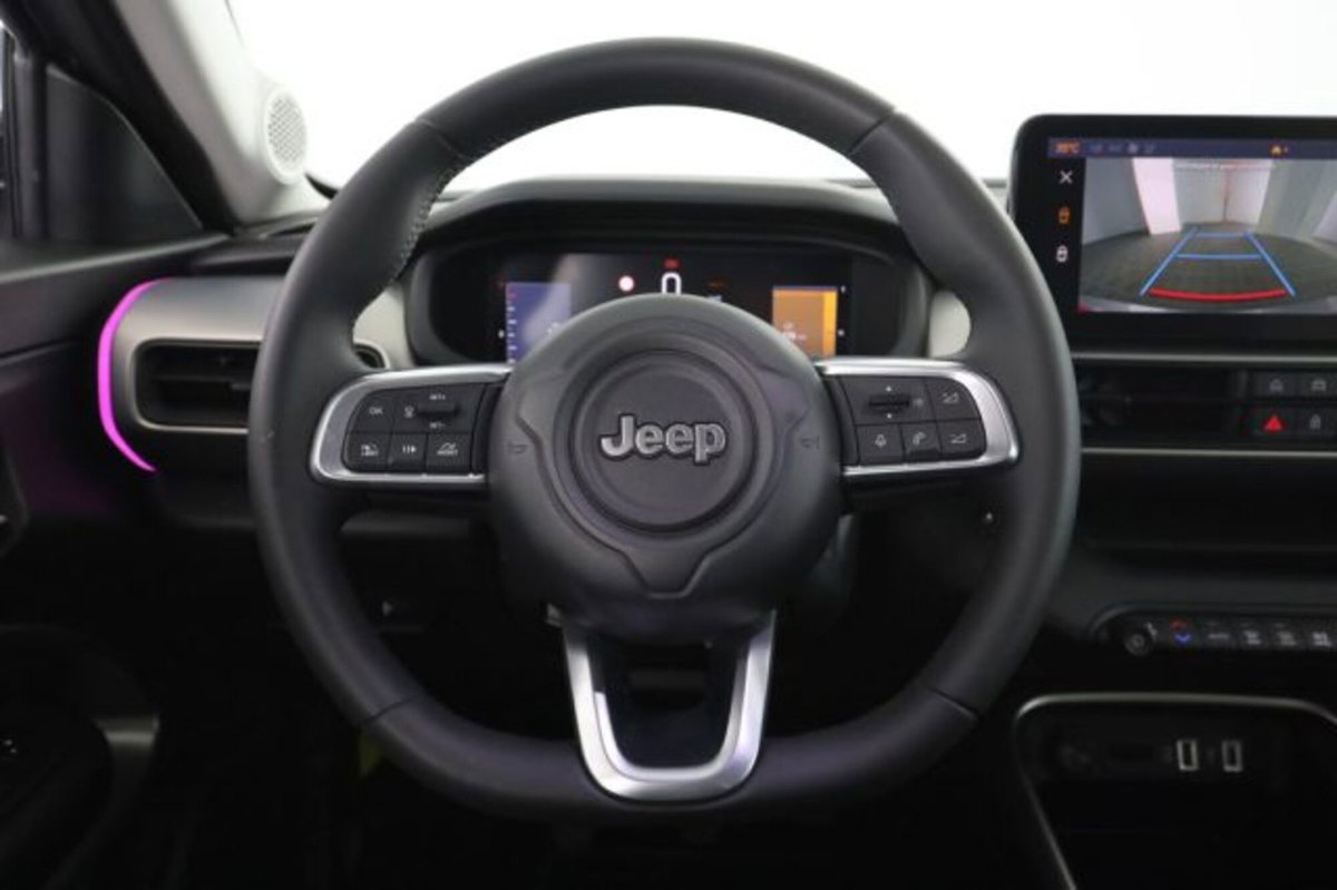 Jeep Avenger 1.2 turbo Summit fwd 100cv (5)