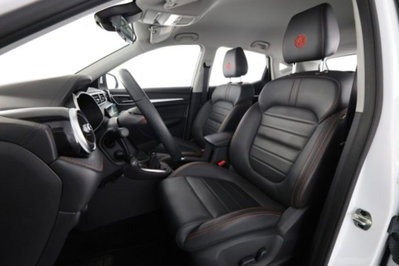 Mg ZS ZS 1.5 Luxury (2)
