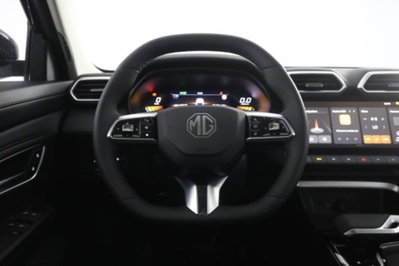 Mg ZS ZS 1.5 Luxury (12)