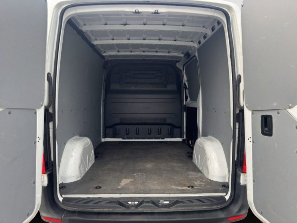 Mercedes-Benz Sprinter F32/35 311 CDI FWD TN Furgone (12)