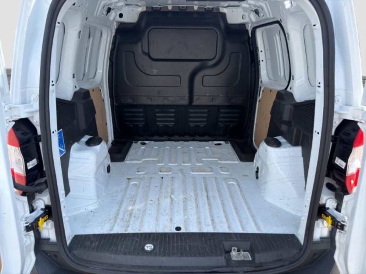 Ford Transit Courier 1.5 TDCi 100CV  Trend (12)