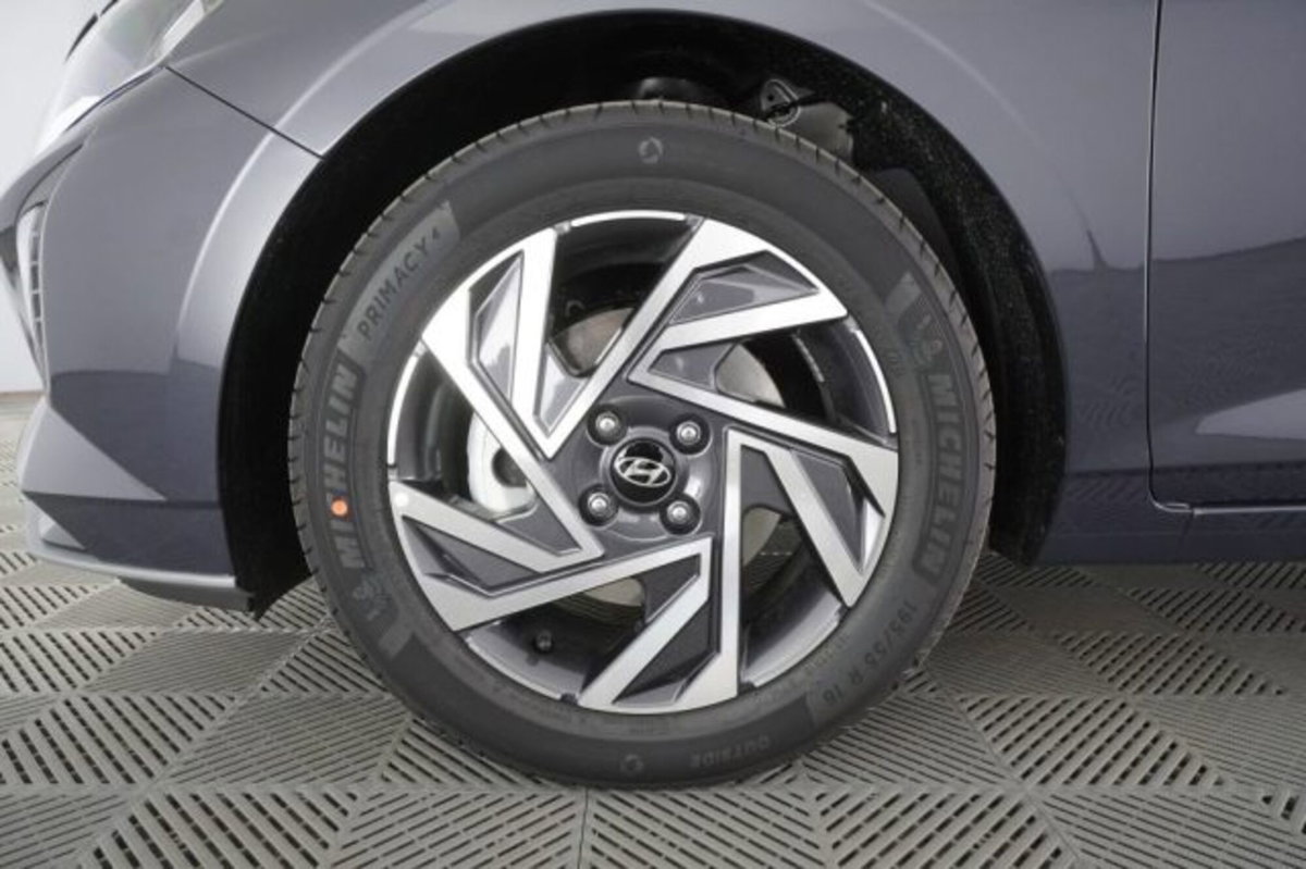 Hyundai i20 1.0 t-gdi Connectline 90cv dct (12)