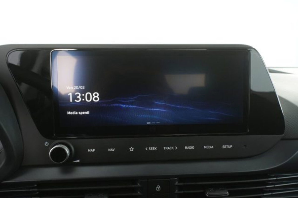 Hyundai i20 1.0 t-gdi Connectline 90cv dct (13)