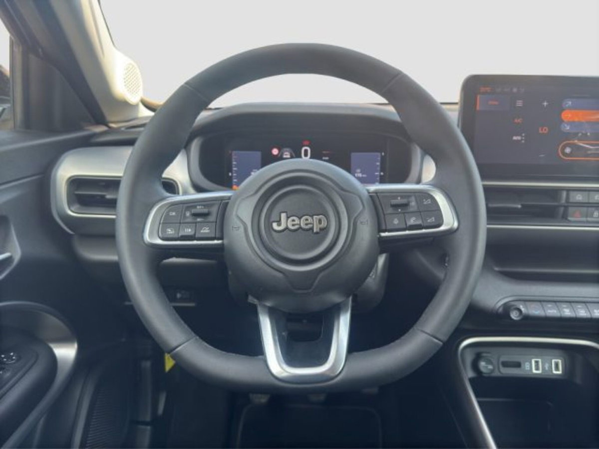 Jeep Avenger 1.2 turbo Summit fwd 100cv (12)