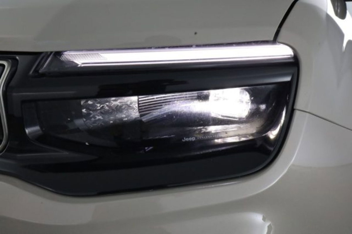 Jeep Avenger 1.2 turbo Summit fwd 100cv (9)
