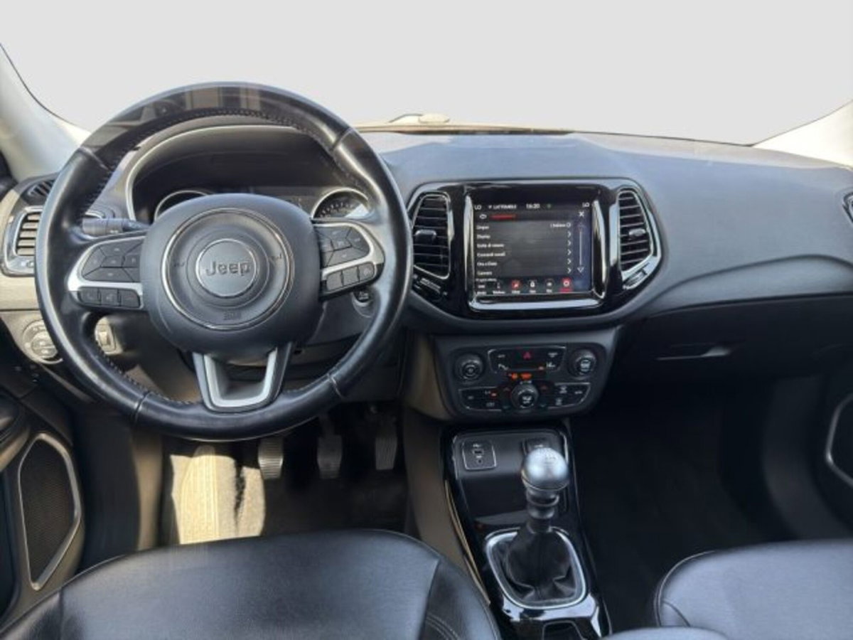 Jeep Compass 1.4 MultiAir 2WD Night Eagle (11)