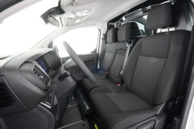 Toyota Proace 2.2d 180cv S&S 14q L1 S Comfort auto (10)