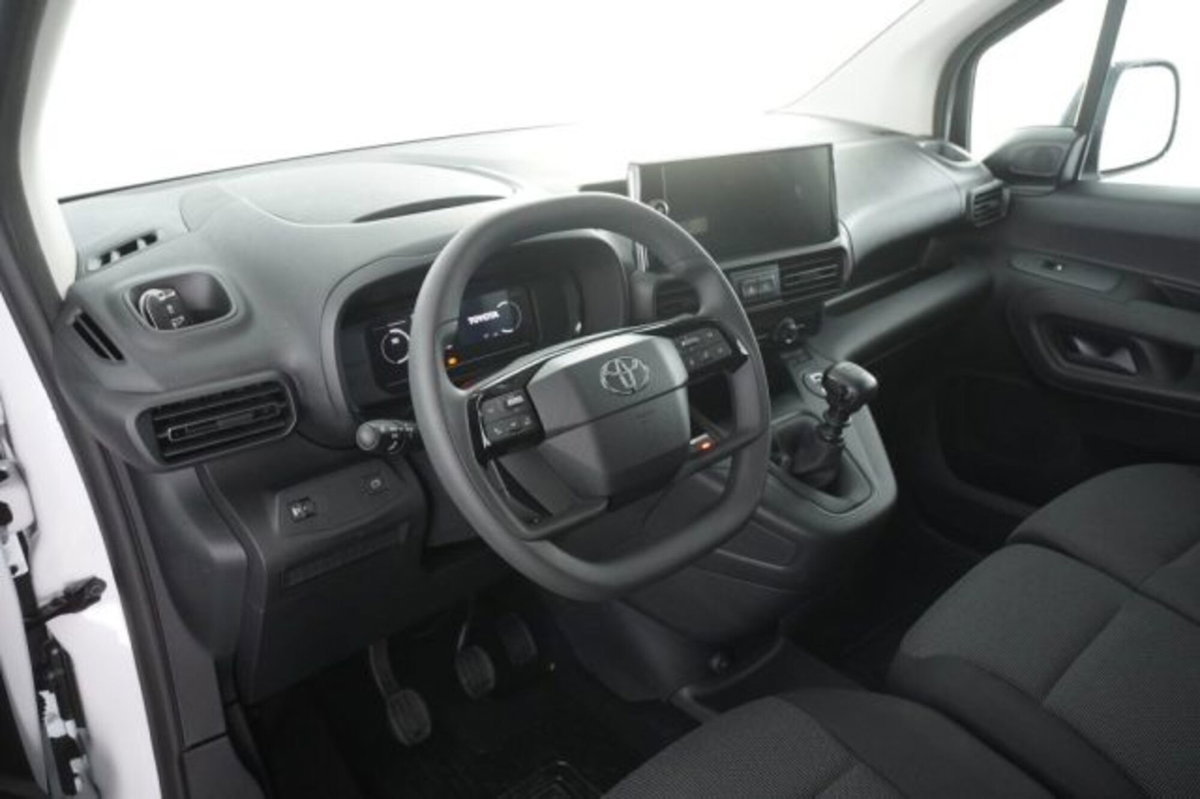 Toyota Proace City City 1.5D 100 CV S&S PL 4p. Comfort (9)