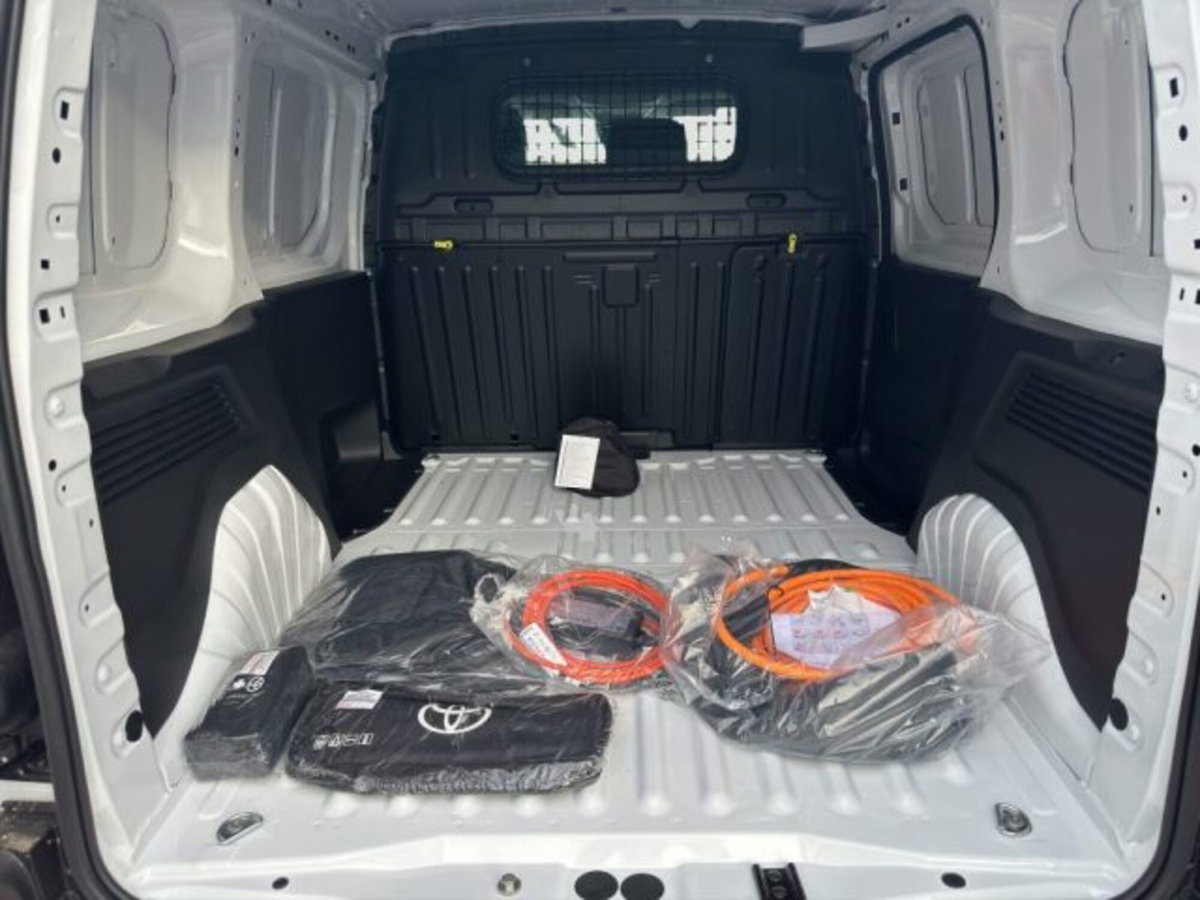 Toyota Proace City Electric City Electric 50kWh L1 S COMFORT (11)