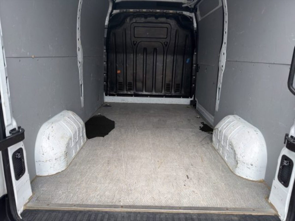 Renault Master Furgone T35 2.3 dCi 135 PM-TM Furgone Ice Plus (13)