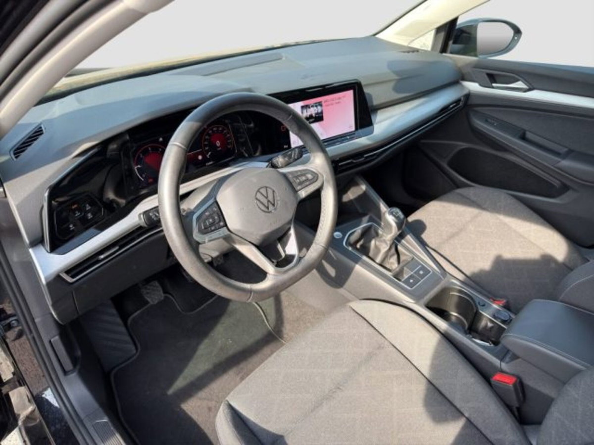 Volkswagen Golf 2.0 tdi Life 115cv (9)