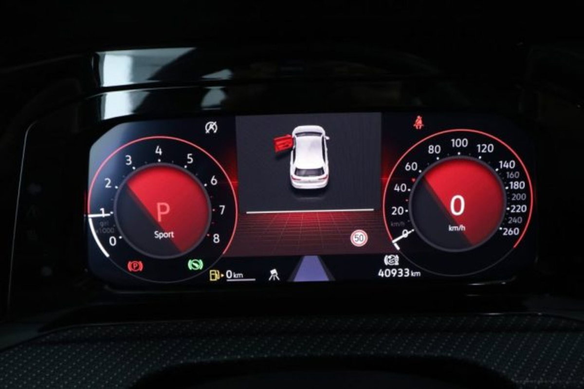 Volkswagen Golf Variant 1.5 eTSI 150 CV EVO ACT DSG R-Line (7)