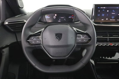 Peugeot 2008 PureTech 100 S&S Allure (6)
