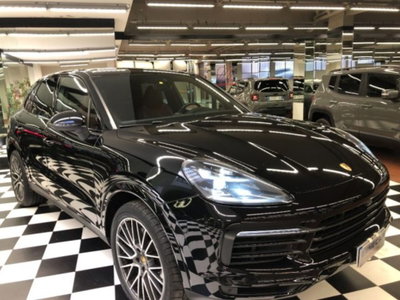 Porsche Cayenne Coupé 3.0 V6 (2)