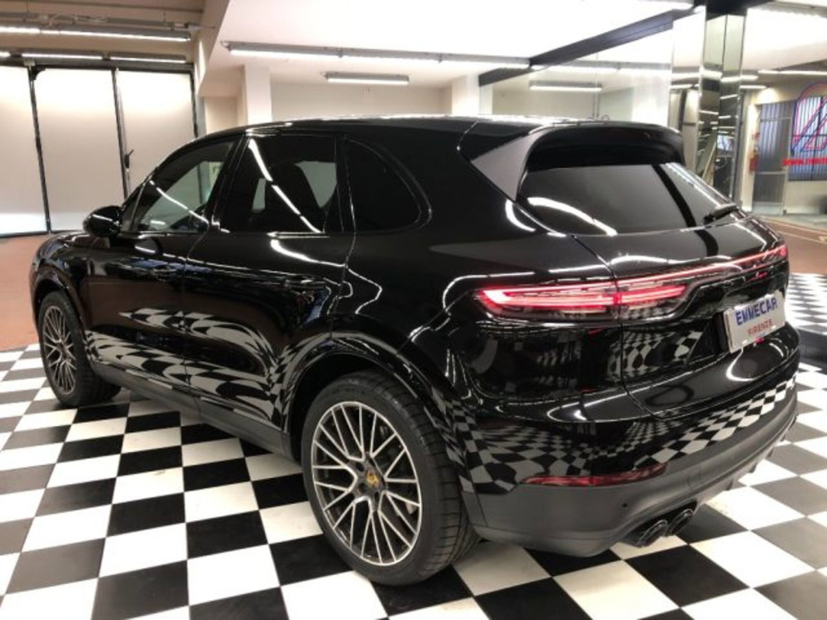 Porsche Cayenne Coupé 3.0 V6 (4)