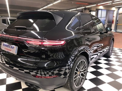 Porsche Cayenne Coupé 3.0 V6 (5)