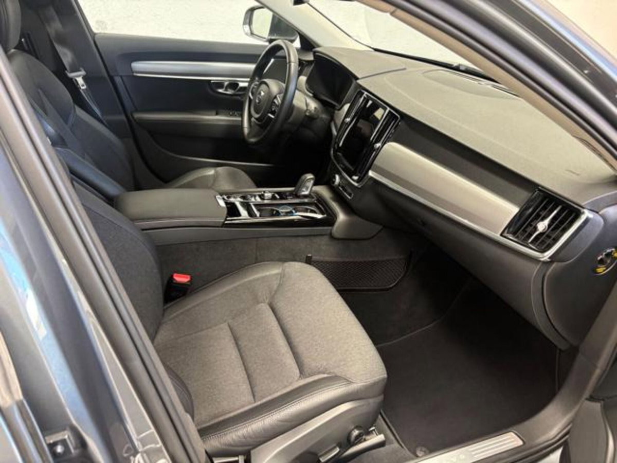 Volvo V90 T8 Recharge AWD Plug-in Hybrid R-design (13)