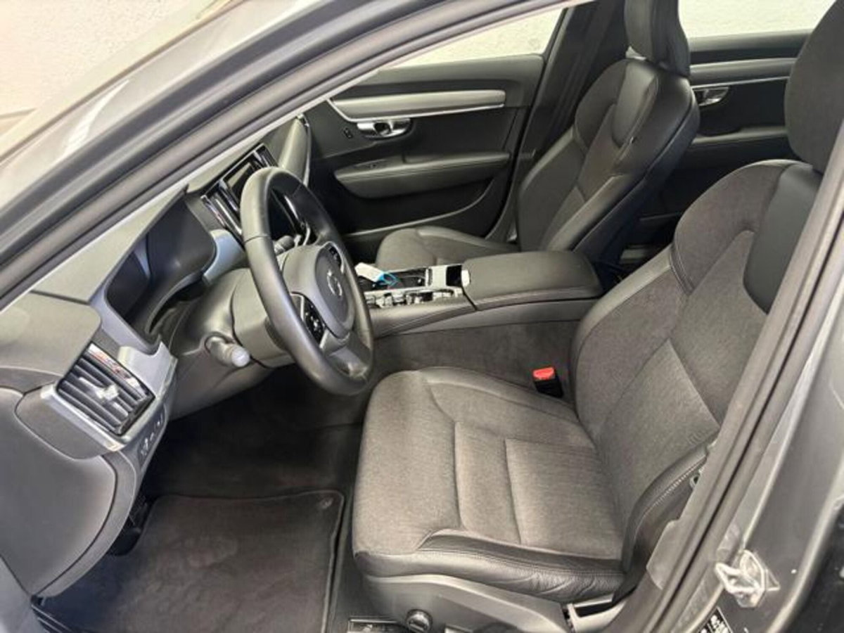 Volvo V90 T8 Recharge AWD Plug-in Hybrid R-design (7)