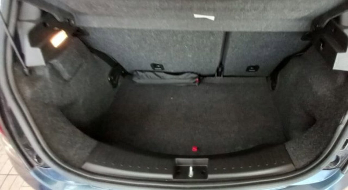 Lancia Ypsilon 1.0 FireFly 5 porte S&S Hybrid Ecochic Gold (5)