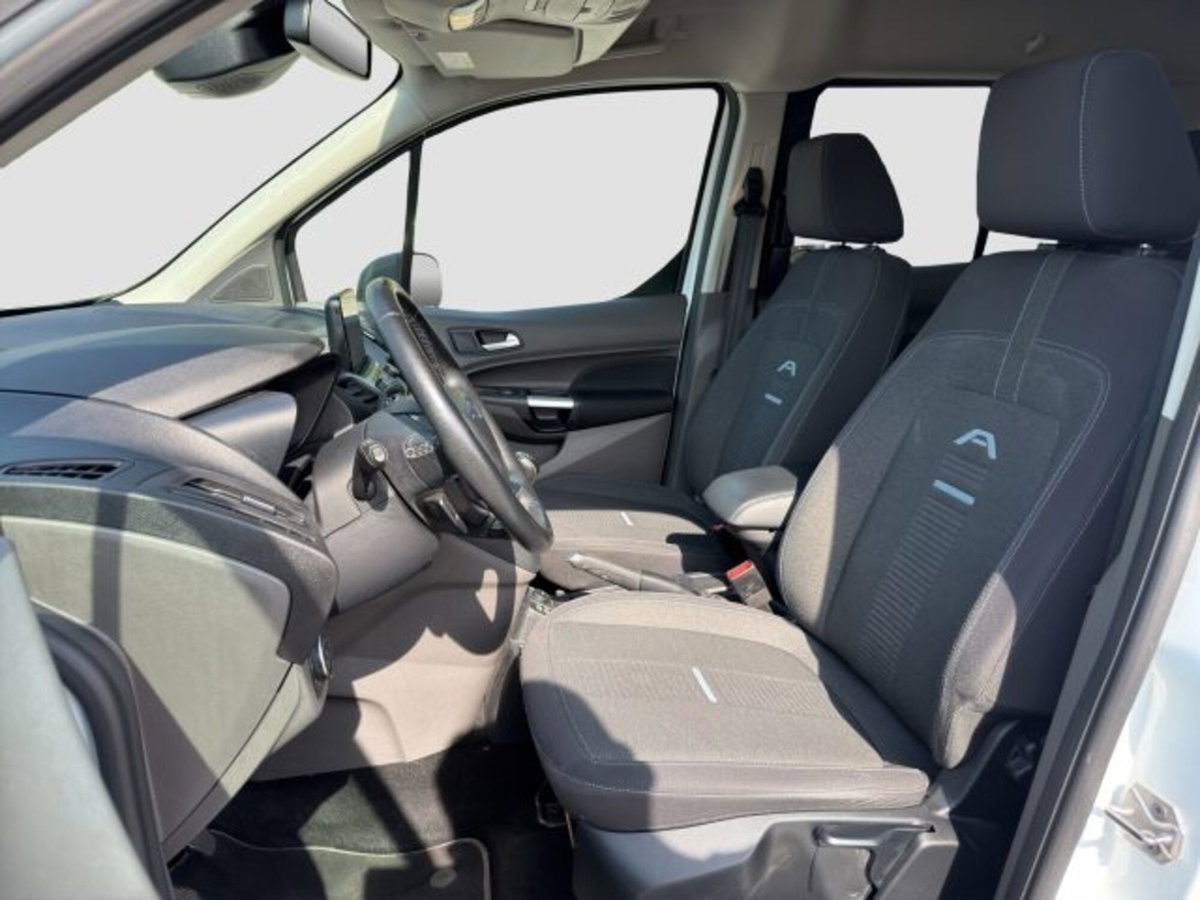 Ford Tourneo Connect Tourneo  1.5 EcoBlue 120 CV Titanium (10)