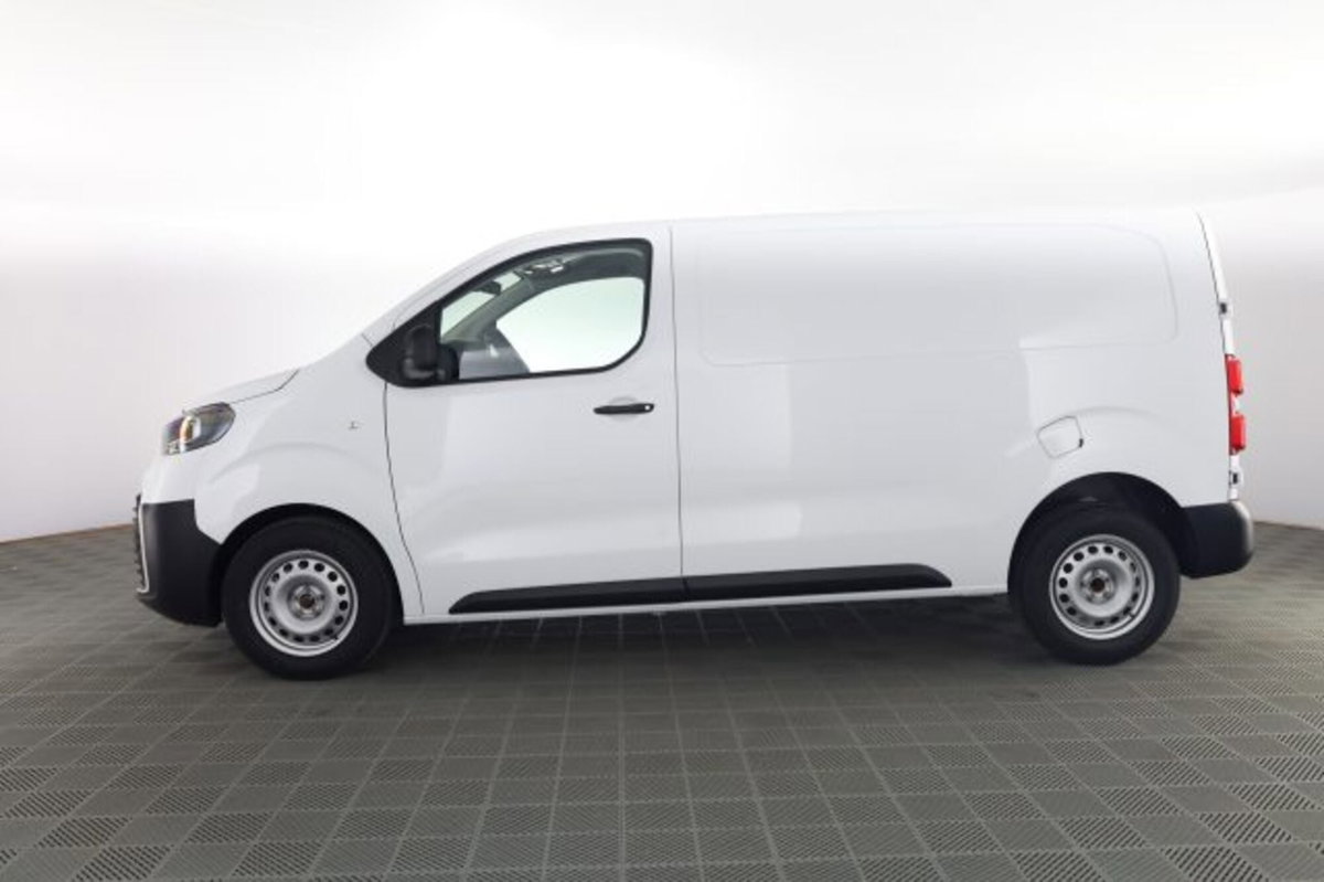 Toyota Proace 2.2d 180cv S&S 14q L1 S Comfort auto (7)