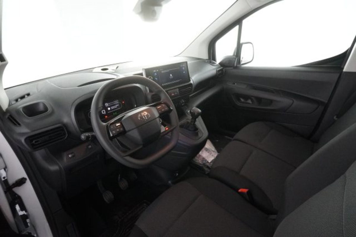 Toyota Proace City City 1.5D 100 CV S&S PC 4p. Comfort (9)