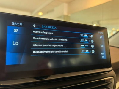 Peugeot 5008 1.5 bluehdi GT s&s 130cv eat8 (18)