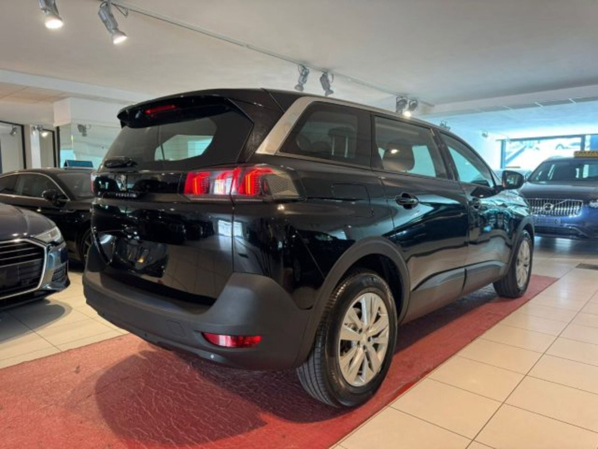 Peugeot 5008 1.5 bluehdi GT s&s 130cv eat8 (7)