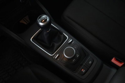 Audi Q2 Q2 1.6 TDI (11)