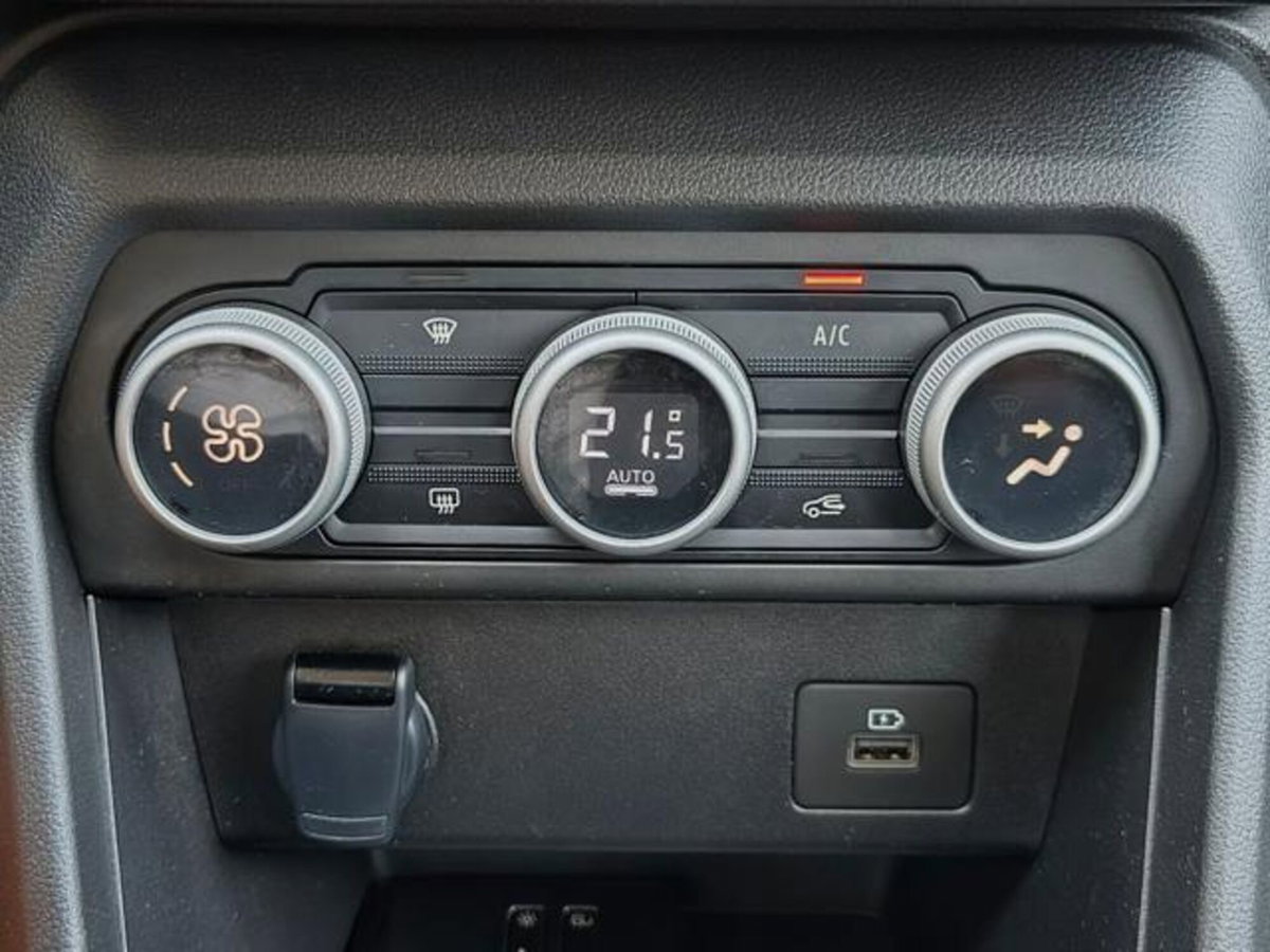 Dacia Sandero Stepway 1.0 tce Extreme Up Eco-g 100cv (13)