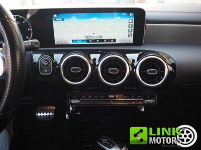 Mercedes-Benz CLA Shooting Brake 200 d Automatic Premium (13)