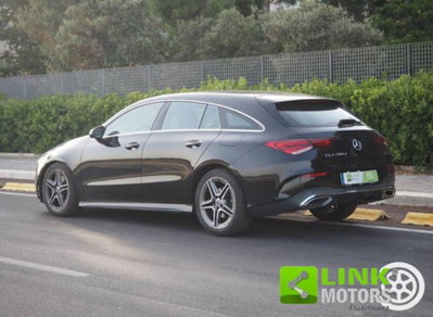 Mercedes-Benz CLA Shooting Brake 200 d Automatic Premium (18)