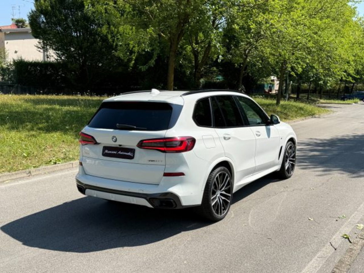 BMW X5 xDrive30d 48V Msport (15)