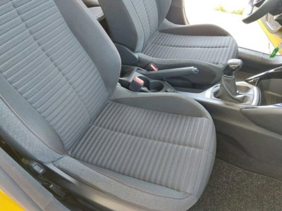 Peugeot 208 1.2 puretech Active s&s 75cv (13)
