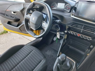 Peugeot 208 1.2 puretech Active s&s 75cv (14)