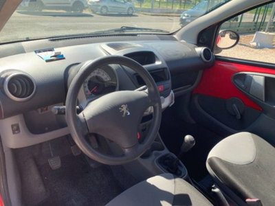 Peugeot 107 68CV 3p. Desir (11)