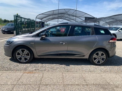 Renault Clio Sporter 1.5 dCi 8V 75CV Costume National (8)